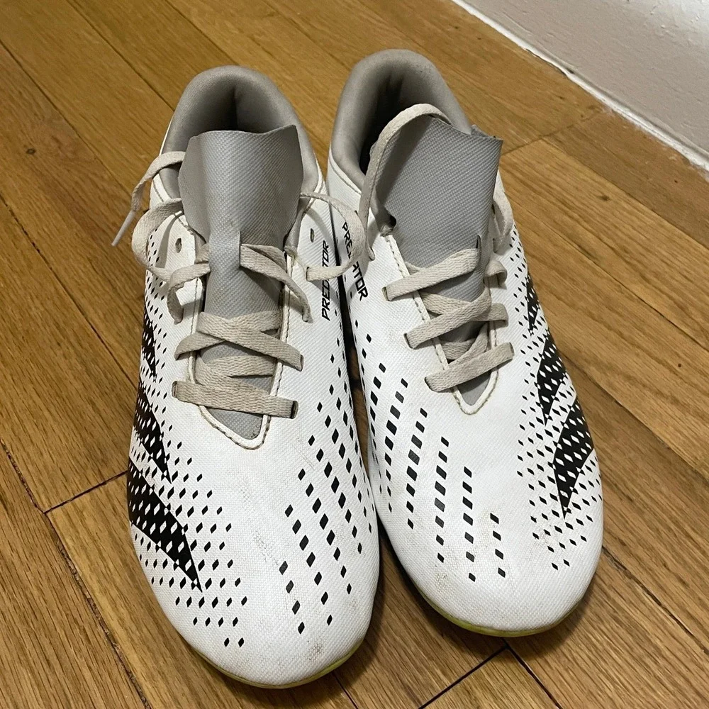 Adidas Predator Freak‎ FG Soccer Football Cleats White Black Men's 6 US